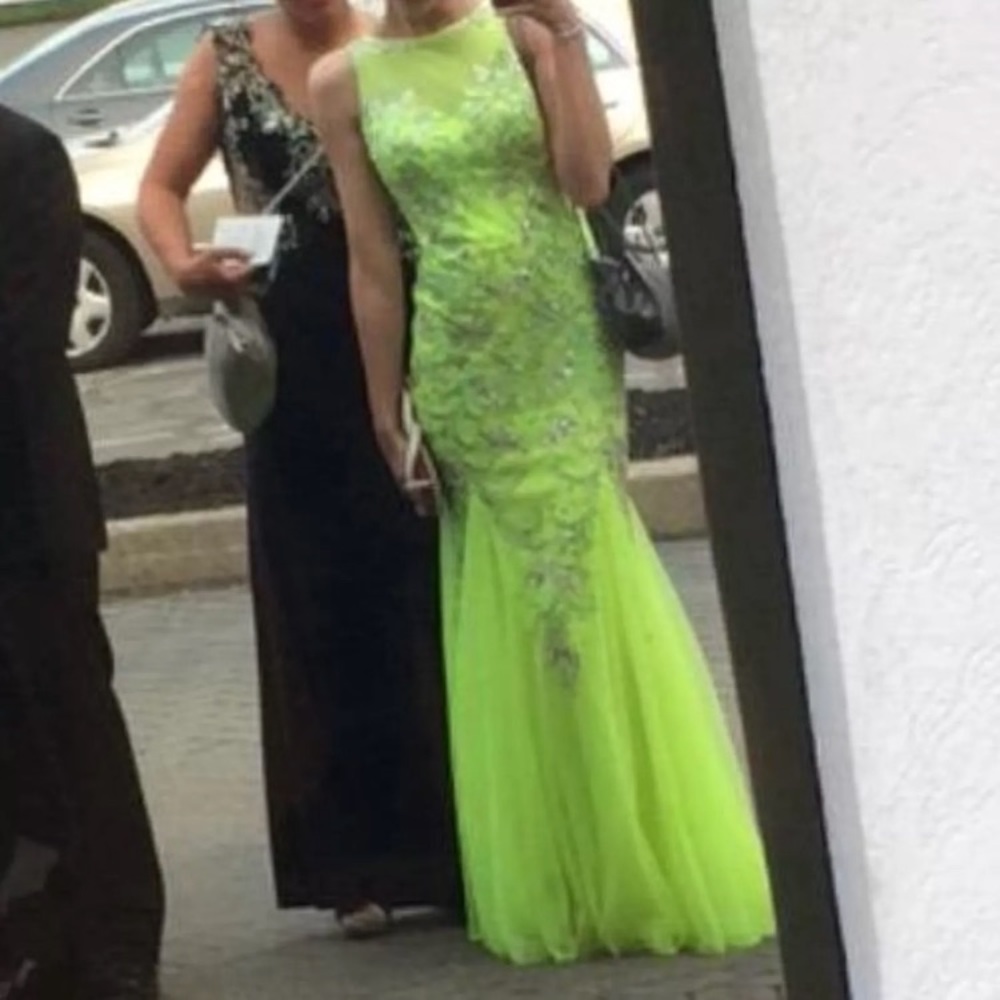 Prom Dress - Picture 2 of 3